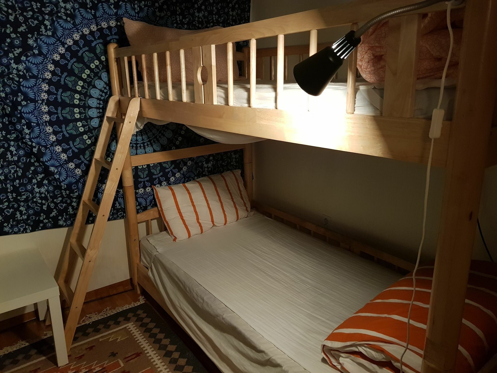 Jinho'S Black Whale Guest House & Bar Seoul Ngoại thất bức ảnh
